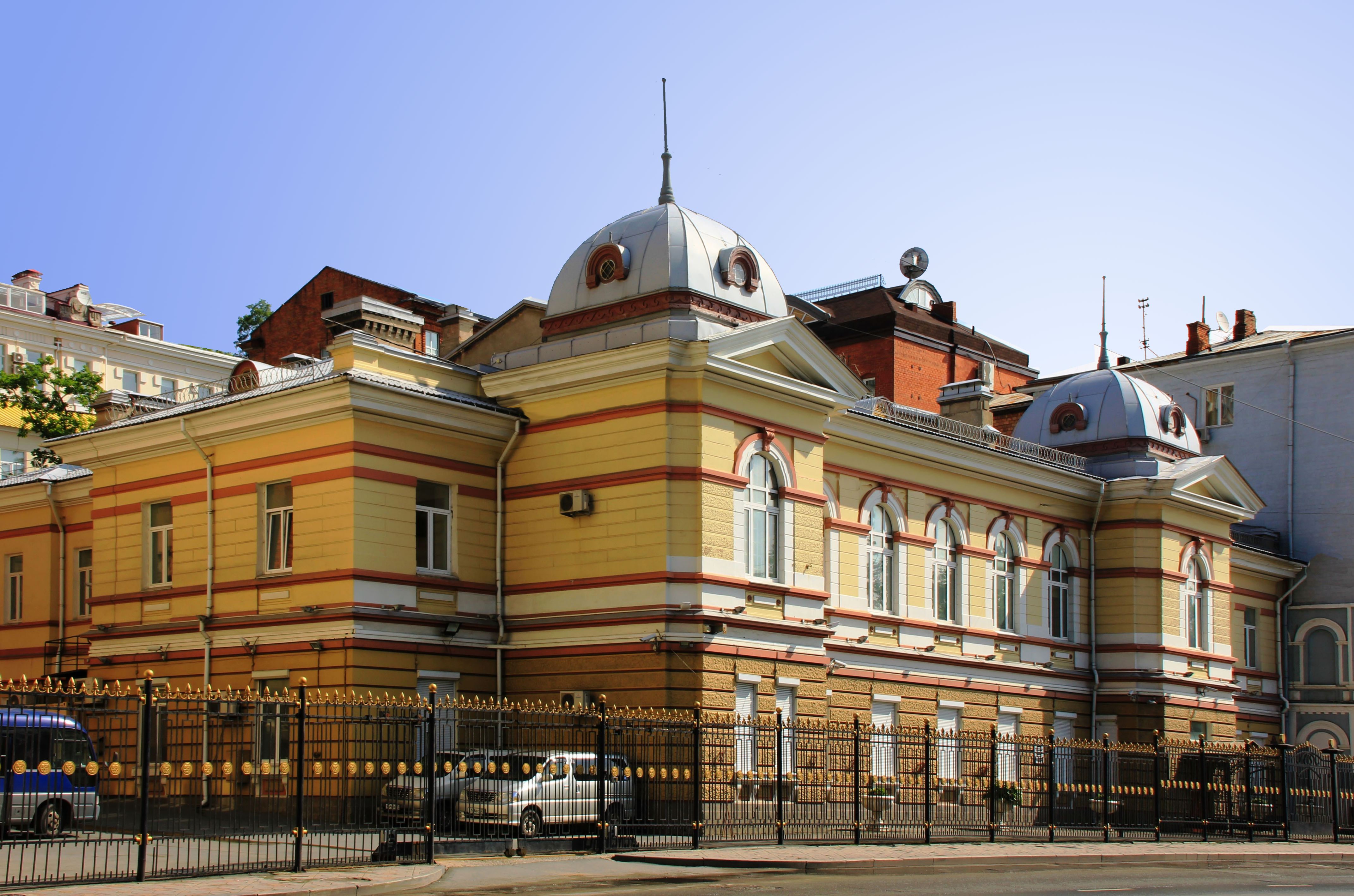 Приморье - акционерный коммерческий банк - фото 1