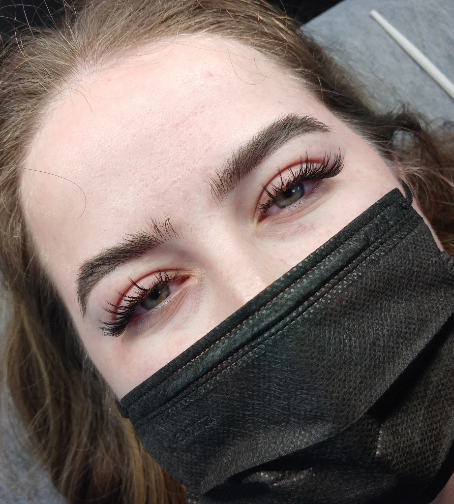 Brows_tami - кабинет оформления бровей - ресниц и массажа лица - фото 88