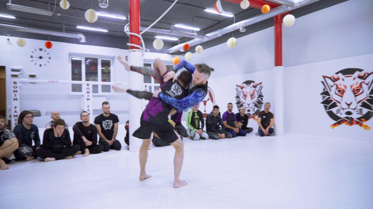 Ronin fight club - клуб единоборств - фото 4