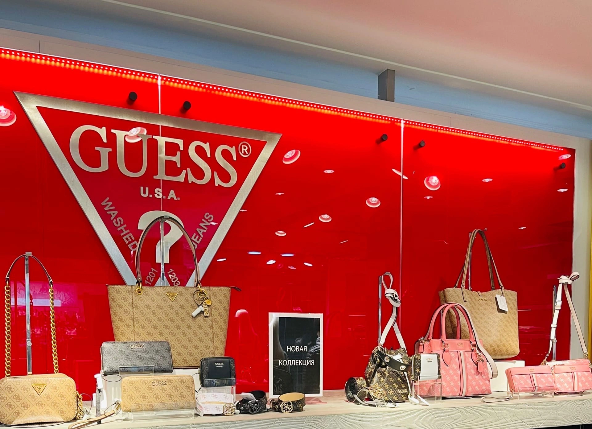 Guess - фото 5